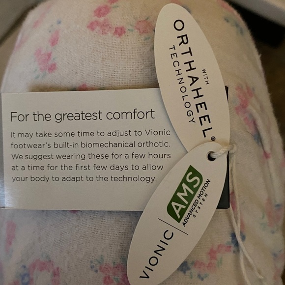 Vionic Agile Fyn Cross trainer Sneakers - Picture 6 of 6